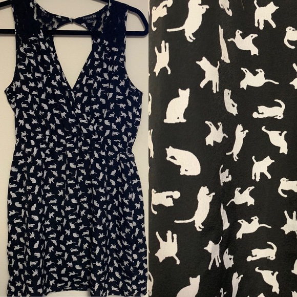 Forever 21 Dresses & Skirts - Cat / Kitten Print Black & White Forever 21 Dress